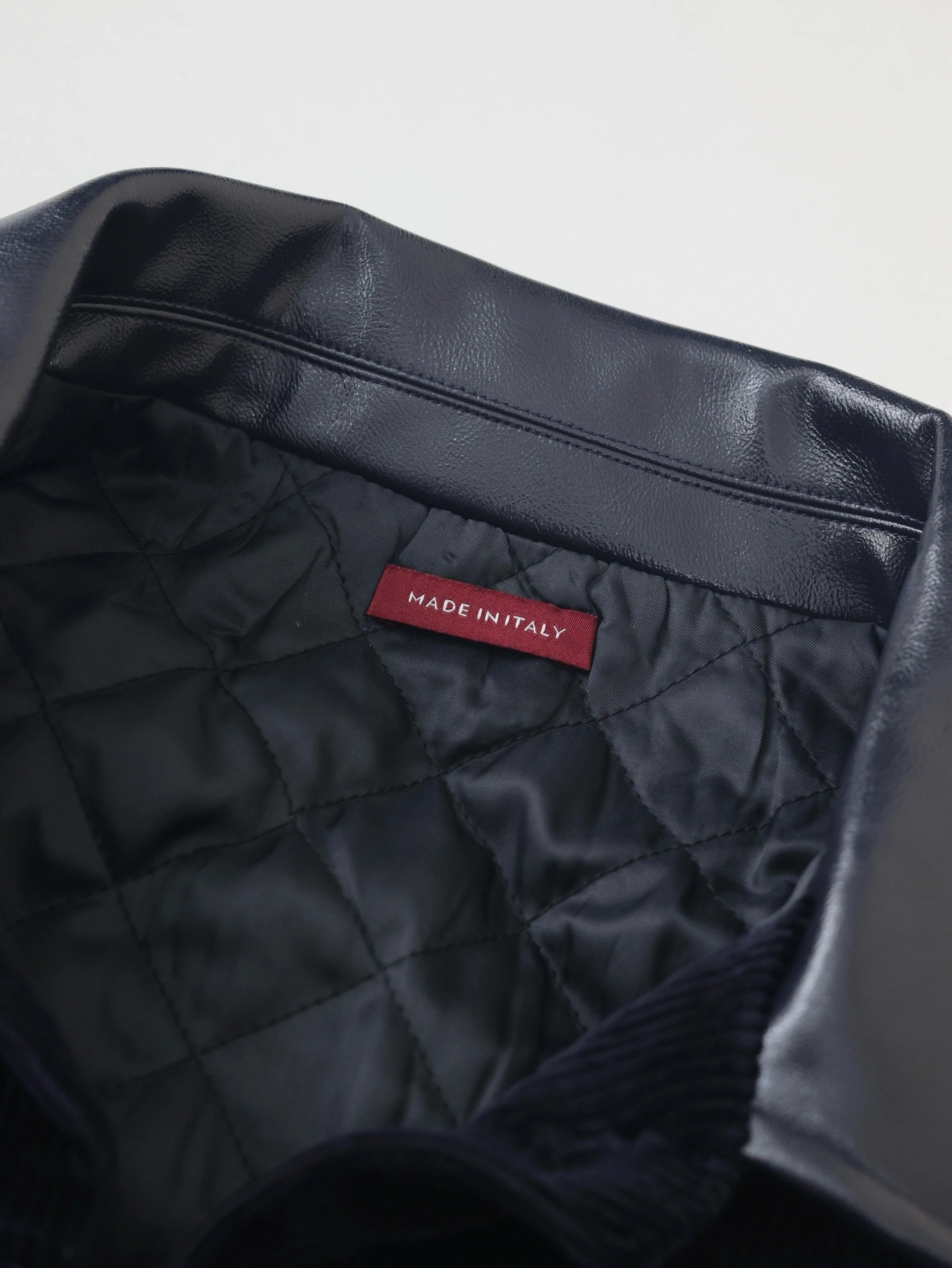 wg.luxury-- 6u33i embroidery cowhide item:E-F363I2305H